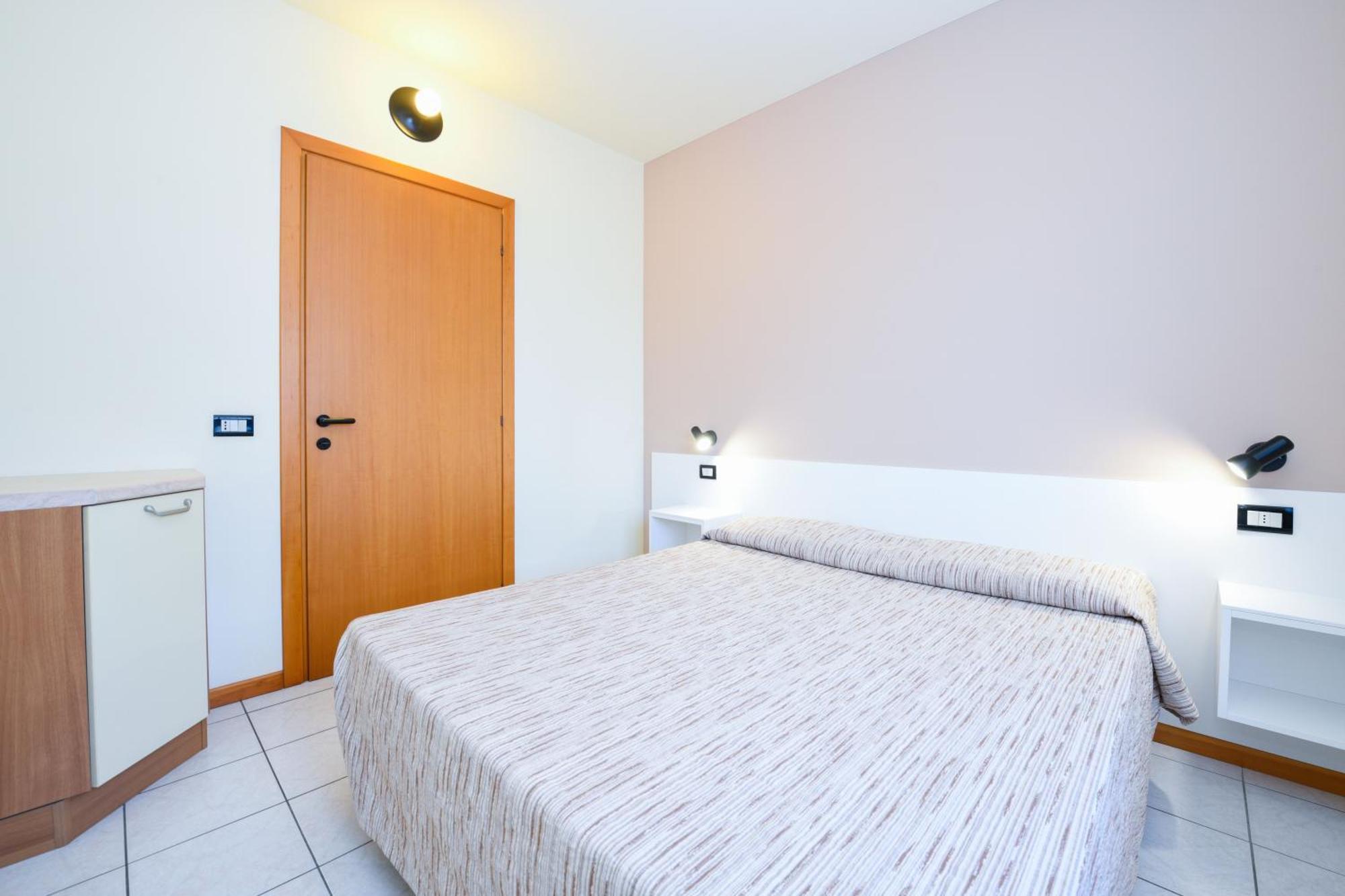 Residence Parco シルミオーネ エクステリア 写真
